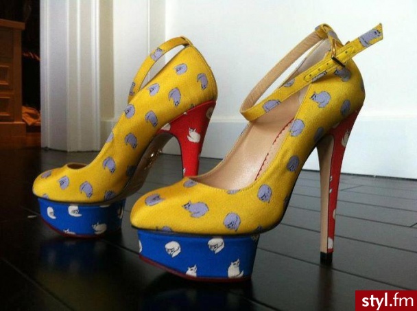 Szpilki Buty Moda