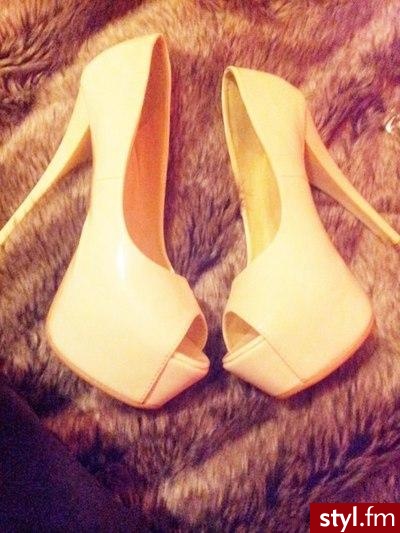 Szpilki Buty Moda
