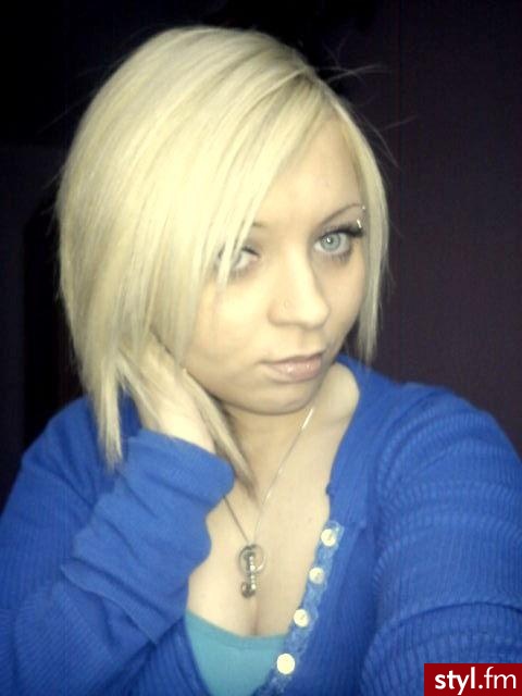 Blond Rozpuszczone Proste Na co dzień Średnie Fryzury