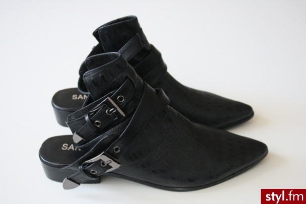 Pozostałe Buty Moda