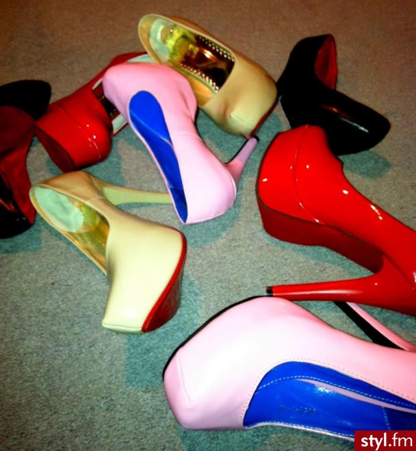 Szpilki Buty Moda