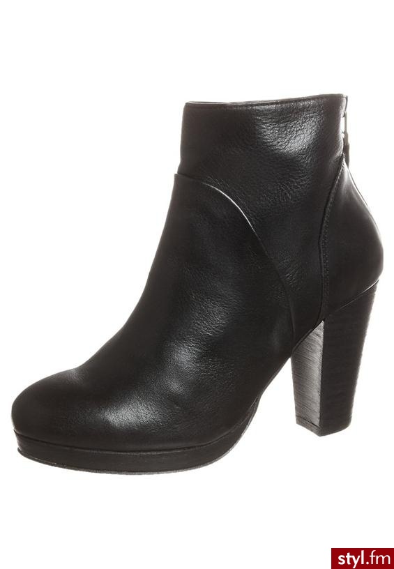 Lazamani Botki na obcasie czarny - Botki Buty Moda