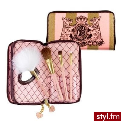 Zestaw pędzli i pędzelków do makijażu od Juicy Couture - 78$ - Gadżety Inne Moda