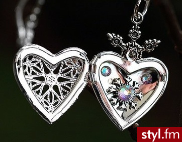 Wisiorki Biżuteria Moda