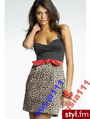 Sukienki Moda
