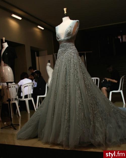 Sukienki Moda