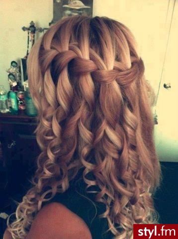 Blond Warkocze Kręcone Wieczorowe Długie Fryzury
