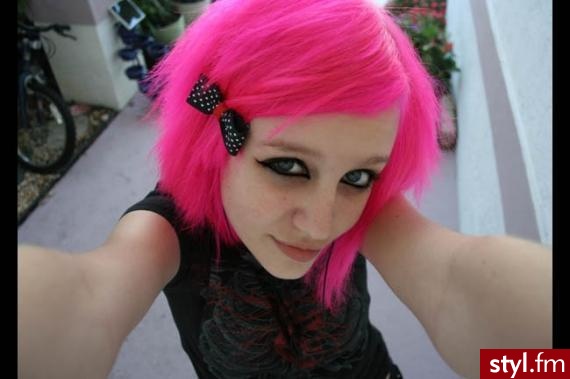 EMO Alternatywne Średnie Fryzury