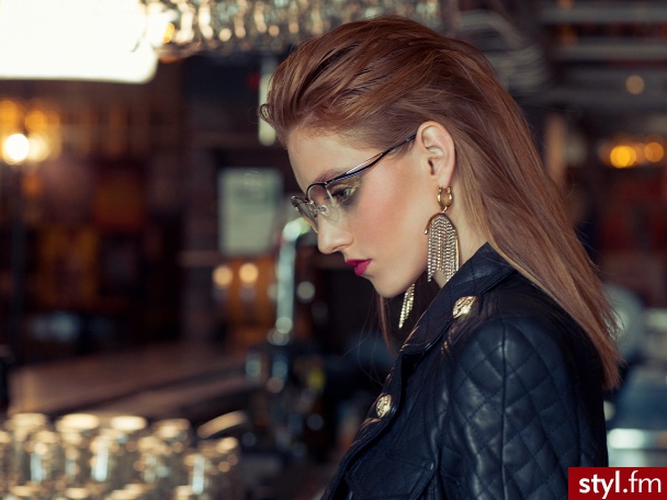 Połączenie modnego designu i świetnej jakości w uczciwej cenie? Proszę bardzo! W OhSpecs teraz oprócz klasycznych okularów na receptę dostaniesz parę okularów przeciwsłonecznych gratis! Koniecznie sprawdź: www.ohspecs.com - Okulary Dodatki Moda