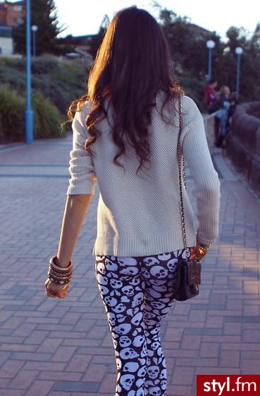 Leginsy Spodnie Moda