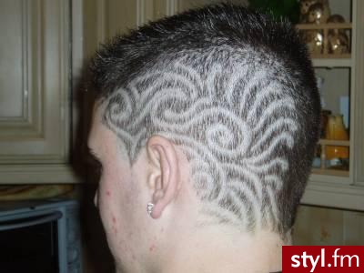 :) - Punk Rock Alternatywne Średnie Fryzury