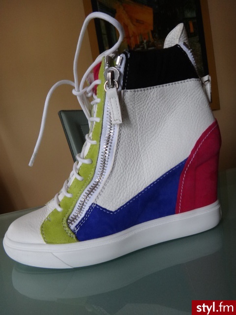 Pozostałe Buty Moda