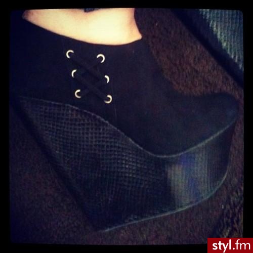 Pozostałe Buty Moda