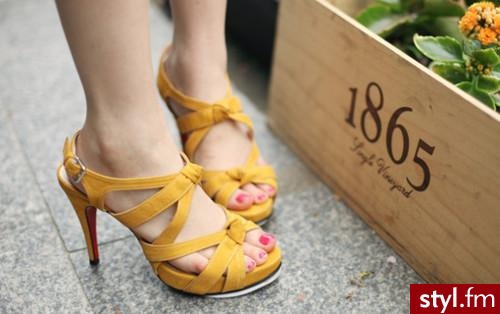 Szpilki Buty Moda