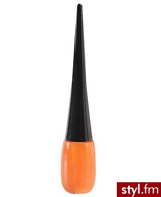 Blyszczyki do ust. Myślałam na początku, że to eyeliner ;)
Ten błyszczyk jest odjazdowy...Ciekawe jak by zółty kolor wyglądał na ustach ..xP

Cena:$0.99 - Misz-masz