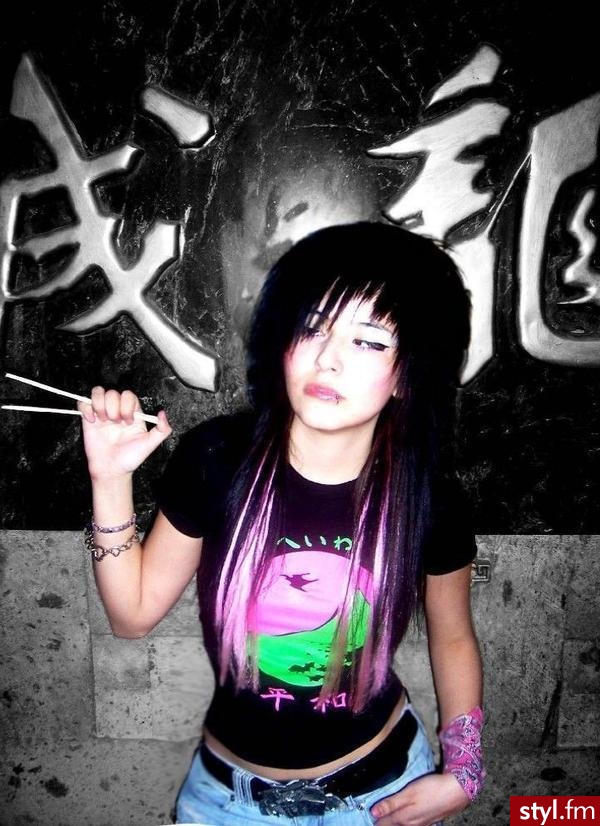 EMO Alternatywne Średnie Fryzury