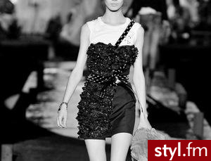 Sukienki Moda