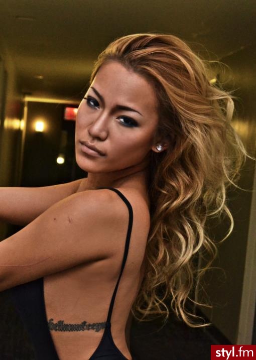 Blond Rozpuszczone Kręcone Na co dzień Długie Fryzury