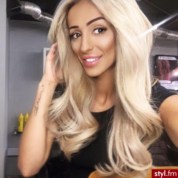 Blond Rozpuszczone Kręcone Na co dzień Długie Fryzury