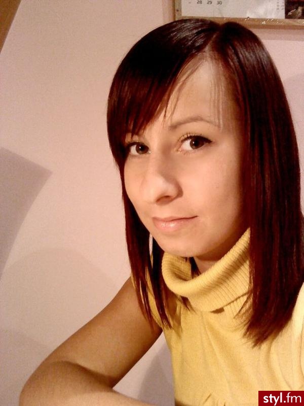 1 - Średnie Fryzury