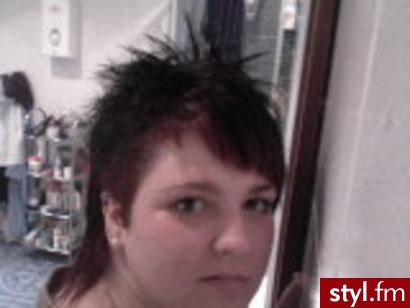 Średnie Fryzury