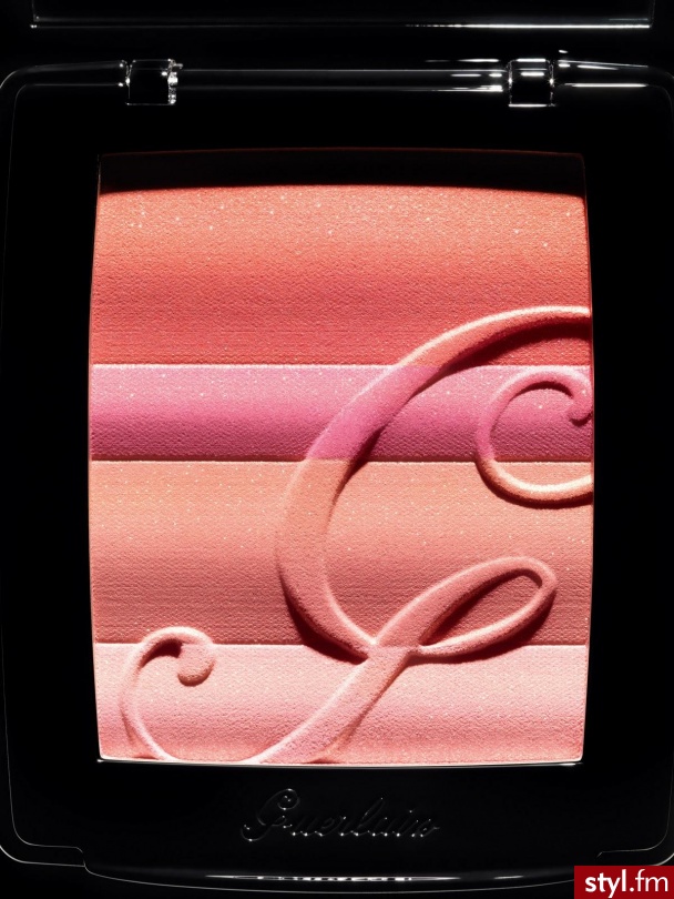 GUERLAIN Blush G Série Noire- Limited Edition Cena: $76 - Misz-masz