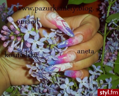 szpice - Paznokcie