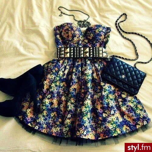 Pozostałe Sukienki Moda