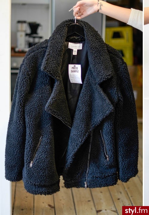 Kurtki Okrycia Moda