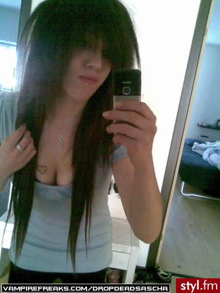 EMO Alternatywne Średnie Fryzury