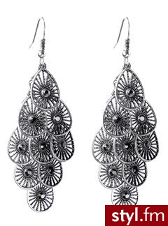Petals earrings - Shiny silver - Promod. Pobrano ze strony: http://www.promod.co.uk/jewellery/earrings/petals-earrings-shiny-silver-R1290269932.html - Pozostałe Dodatki Moda