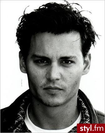 Johny Depp - Średnie Męskie Fryzury