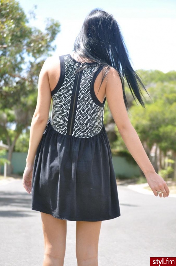 Sukienki Moda