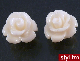Koralowe Różyczki do wklejania 10mm Kremowe - Korale Biżuteria Moda