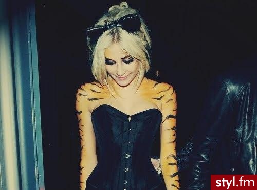 Blond Upięcie Proste Na co dzień Średnie Fryzury