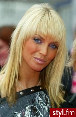 Sarah harding - Średnie Fryzury