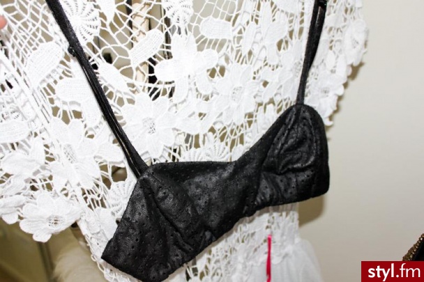 Biustonosze Bielizna Moda