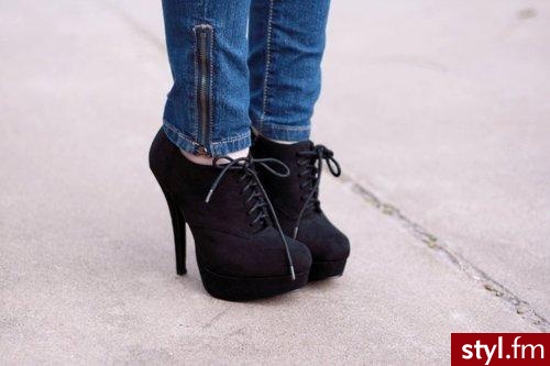 Pozostałe Buty Moda