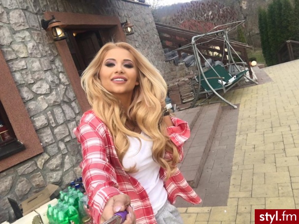 Blond Rozpuszczone Kręcone Na co dzień Długie Fryzury