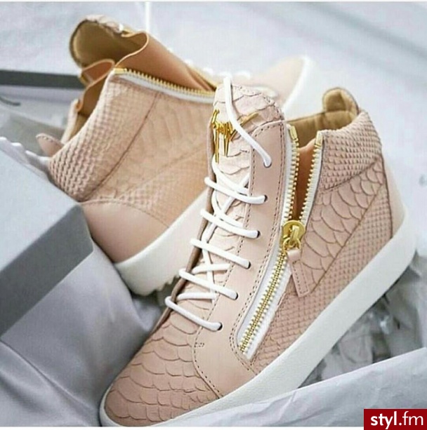 Sportowe Buty Moda