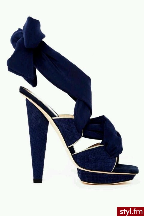 Szpilki Buty Moda