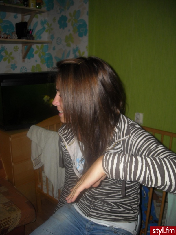 Średnie Fryzury