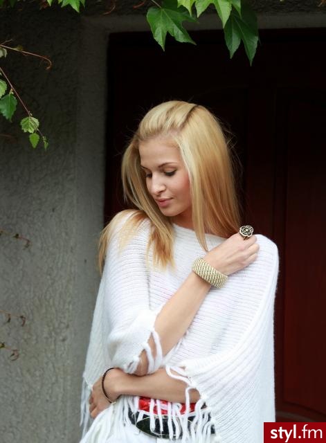 Blond Rozpuszczone Proste Na co dzień Średnie Fryzury