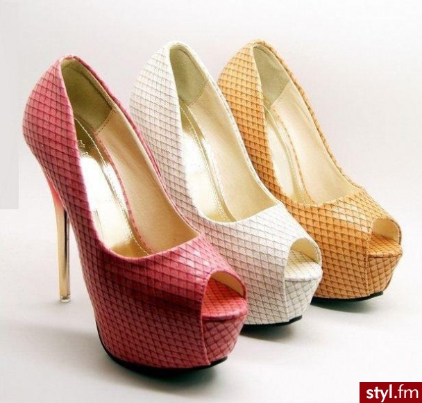 Szpilki Buty Moda