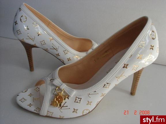 Pozostałe Buty Moda