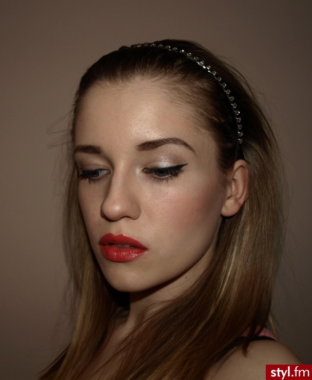 www.redmylips.blog.pl - Wieczorowe Makijaże