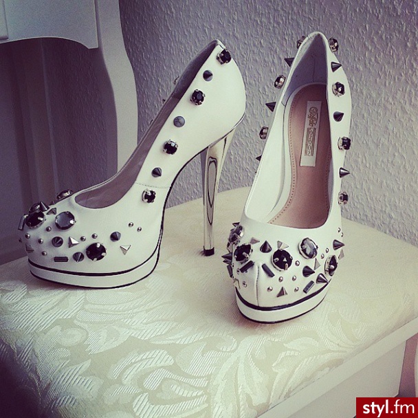 Szpilki Buty Moda
