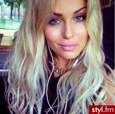 Blond Rozpuszczone Kręcone Na co dzień Długie Fryzury