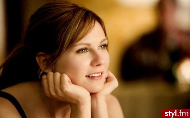 kristen_dunst - Średnie Fryzury