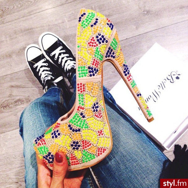 Szpilki Buty Moda